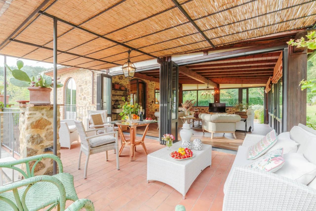 Villa Veranda, A Romantic Farmhouse With Pool Larciano Esterno foto